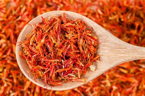 safflower spice uses.